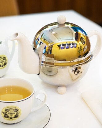 Art Deco 1930 : The emblematic tea service